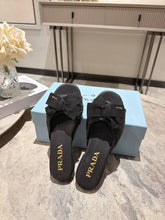 Load image into Gallery viewer, Leather Sandals
