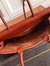 Load image into Gallery viewer, Boston Bag
