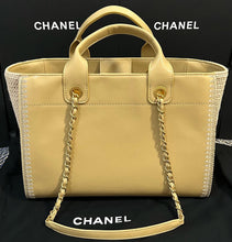 Load image into Gallery viewer, Deauville Tote
