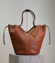Load image into Gallery viewer, Drawstring Tote
