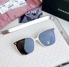 Load image into Gallery viewer, Logo Sunglasses
