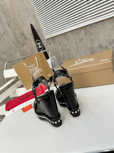 Stud Wedges