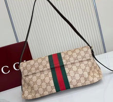 Load image into Gallery viewer, Madison Shoulder Bag
