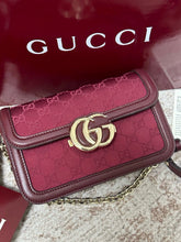 Load image into Gallery viewer, Go Shoulder Bag
