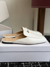 Load image into Gallery viewer, Leather Loafers
