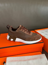 Load image into Gallery viewer, Bouncing Trainers
