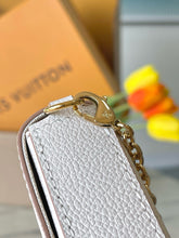 Load image into Gallery viewer, Pochette Felicie
