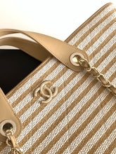 Load image into Gallery viewer, Deauville Tote
