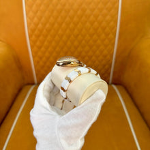 Load image into Gallery viewer, Serpenti Watch
