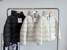 Load image into Gallery viewer, Avoce Jacket
