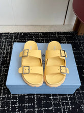 Load image into Gallery viewer, Leather Sandals

