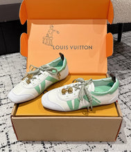 Load image into Gallery viewer, Sneakerina Trainers
