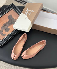 Load image into Gallery viewer, Patent Ballerina
