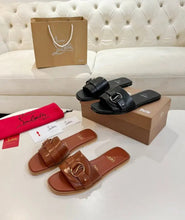 Load image into Gallery viewer, Roma Mules
