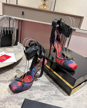 Load image into Gallery viewer, Cassia Pump
