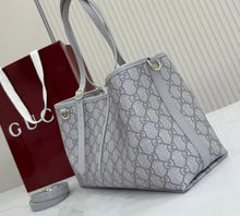 Load image into Gallery viewer, GG Shopping Bag
