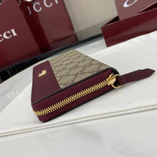 Load image into Gallery viewer, Zippy Wallet
