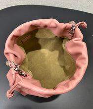 Load image into Gallery viewer, Flamenco Clutch
