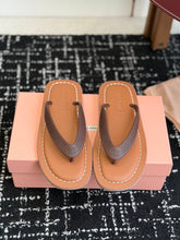 Load image into Gallery viewer, Leather Sandals

