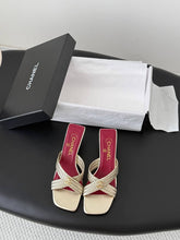 Load image into Gallery viewer, CC Sandals
