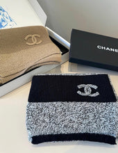 Load image into Gallery viewer, Cashmere Scarf
