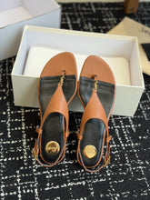 Load image into Gallery viewer, Leather Sandals
