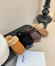 Load image into Gallery viewer, Fur Slippers
