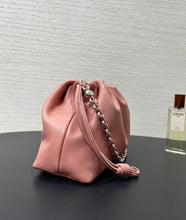 Load image into Gallery viewer, Flamenco Clutch
