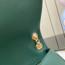 Load image into Gallery viewer, Blondie
