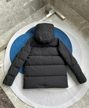 Load image into Gallery viewer, Wyndham Parka Black Label
