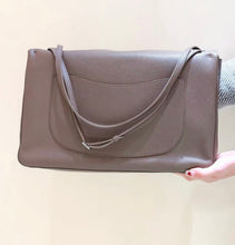 Load image into Gallery viewer, Maxi Flap Bag
