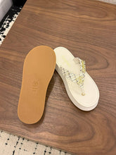Load image into Gallery viewer, CC Sandals
