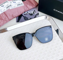 Load image into Gallery viewer, Logo Sunglasses
