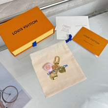 Load image into Gallery viewer, Heart Bag Charm/Keychain

