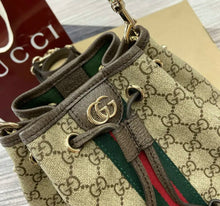 Load image into Gallery viewer, Ophidia Bucket Bag
