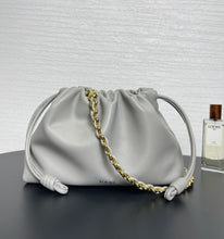 Load image into Gallery viewer, Flamenco Clutch
