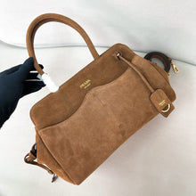 Load image into Gallery viewer, Carry Shoulder Bag
