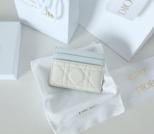 Load image into Gallery viewer, Leather Card Holder
