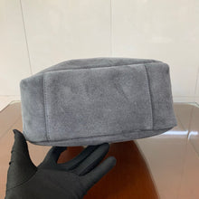 Load image into Gallery viewer, Le 5 Small Hobo
