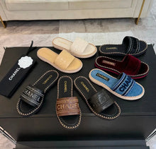 Load image into Gallery viewer, CC Sandals
