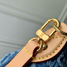 Load image into Gallery viewer, Valley Pochette
