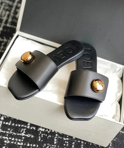 Pebble Mules