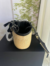 Load image into Gallery viewer, Small Raffia Tote
