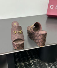 Load image into Gallery viewer, Platform Espadrilles
