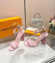 Load image into Gallery viewer, Silhouette Sandals

