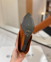 Load image into Gallery viewer, Shark Boots
