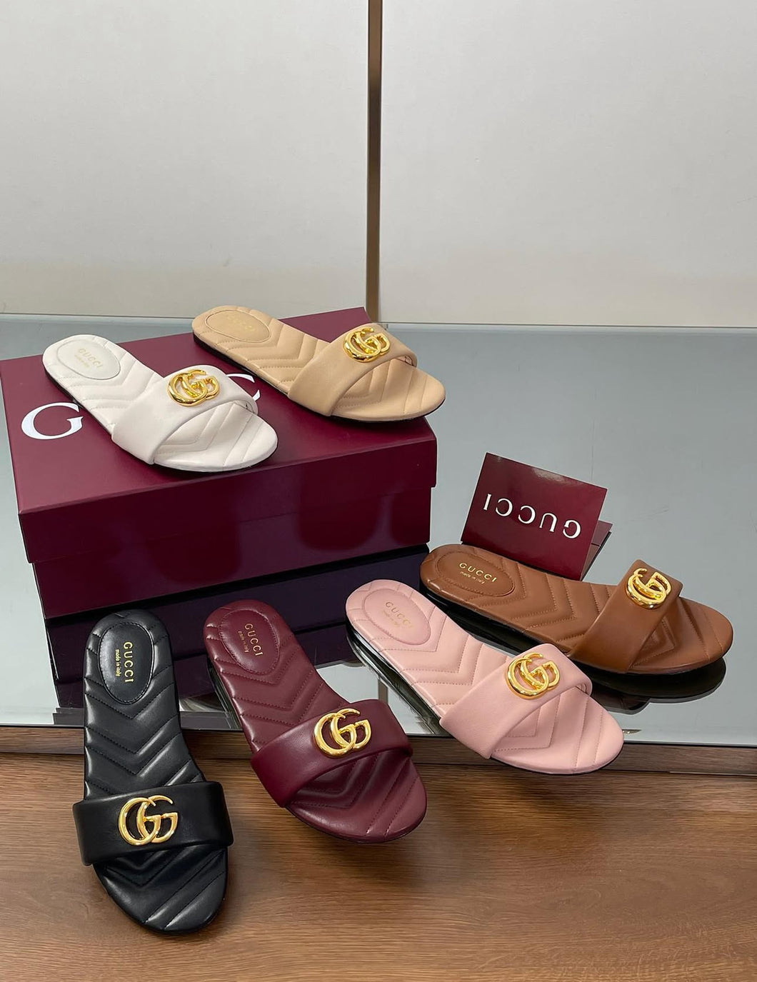 GG Sandals