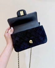 Load image into Gallery viewer, Mini Classic Flap Bag
