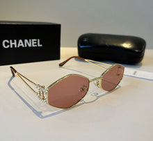 Load image into Gallery viewer, Logo Sunglasses
