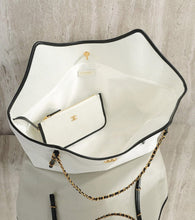 Load image into Gallery viewer, Maxi Tote
